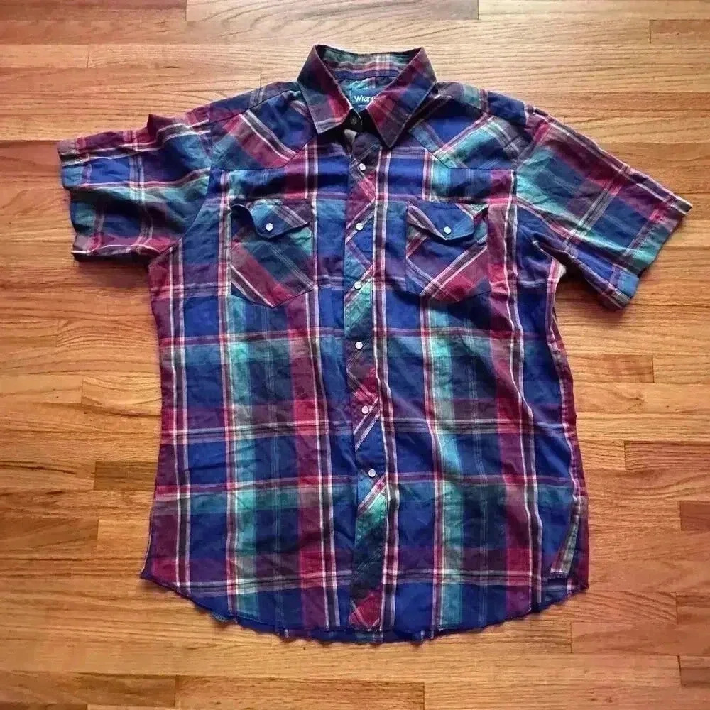 Vintage WRANGLER short sleeve flannel button up adventure camping gorpcore M/L